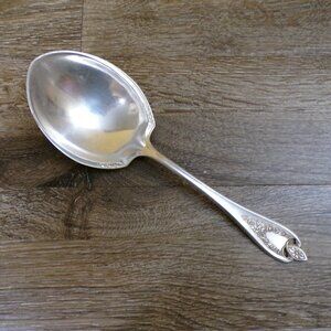 OLD COLONY 1911 Casserole Berry / Spoon 1847 Rogers Bros XS Triple Silver Plate